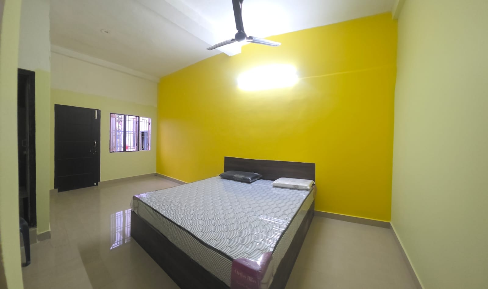 Executive AC Room at Family Comfort Residency Pudukkottai